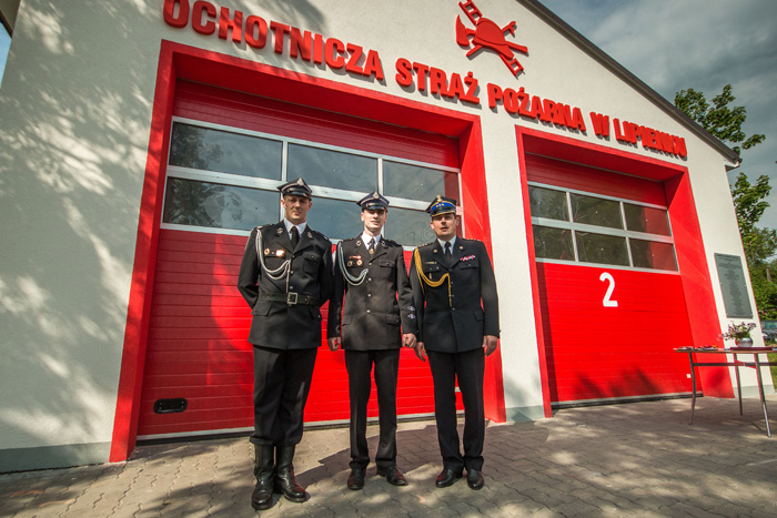 Uroczystość otwarcia strażnicy OSP w Lipienku, fot. Szymon Zdziebło/tarntoga.pl
