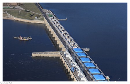 Największa w kraju przepływowa elektrownia wodna we Włocławku, fot. Daniel Pach