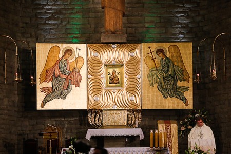 Uroczystości z okazji 50. rocznicy koronacji ikony Matki Bożej Nieustającej Pomocy w kościele św. Józefa w Toruniu, fot. Mikołaj Kuras