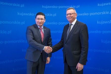 Spotkanie z ambasadorem Kazachstanu Margułanem Baimuchanem, fot. Szymon Zdziebło/Tarantoga.pl