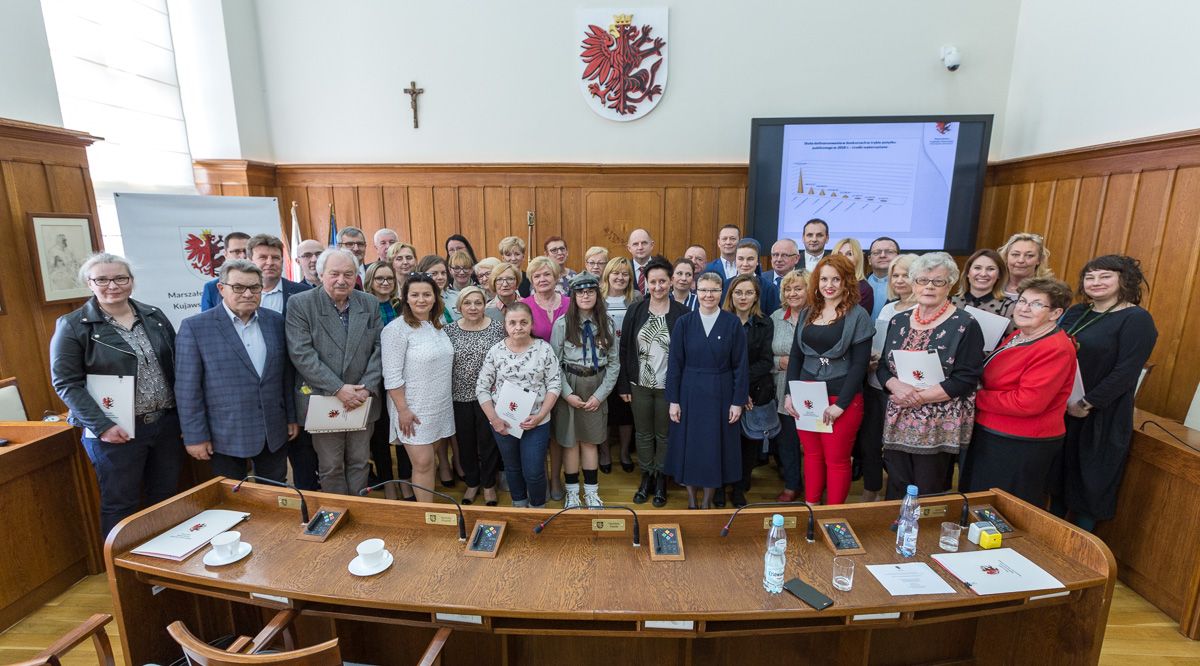 Uroczyste podpisanie umów na zadania publiczne realizowane przez organizacje pozarządowe, fot. Szymon Zdziebło www.tarantoga.pl