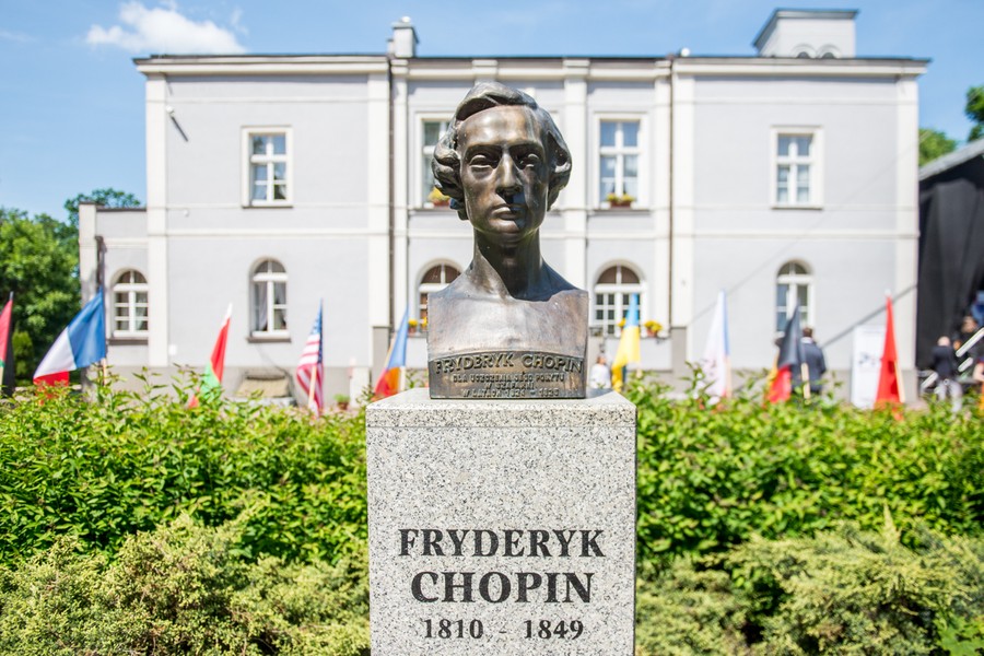 Jak co roku Ośrodek Chopinowski w Szafarni zaprasza wszystkich melomanów na koncerty w ramach Wakacji z Chopinem, fot. Łukasz Piecyk dla UMWKP