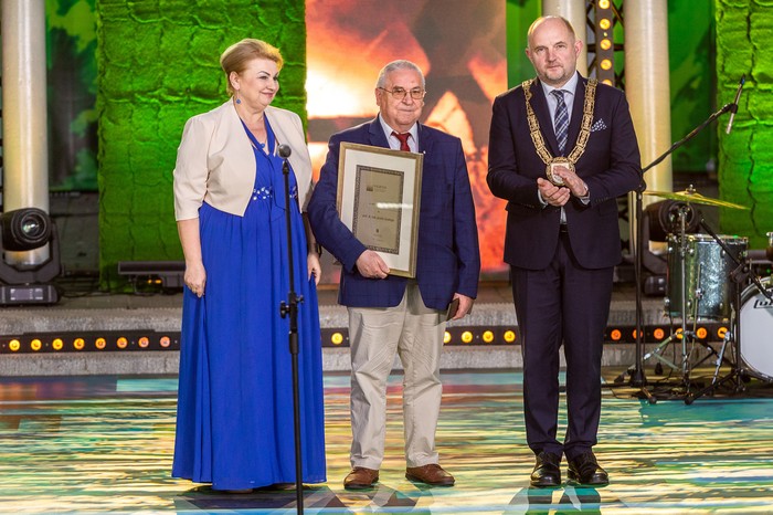 Nagroda za całokształt działalności,  fot. Szymon Zdziebło, tarantoga. pl dla UMWKP