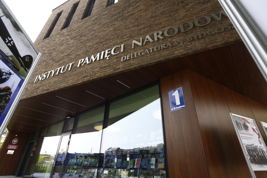 Otwarcie nowej siedziby IPN w Bydgoszczy, fot. Filip Kowalkowski dla UMWKP
