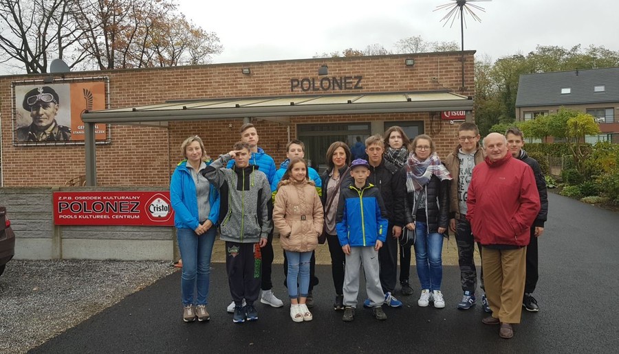 W Domu Polskim Polonez w Beringen Belgia