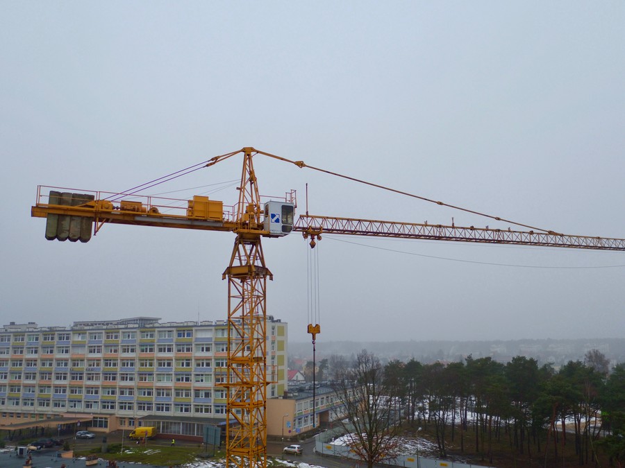 Budowa szpitala na Bielanach, fot. Sky Drone Studio dla KPIM