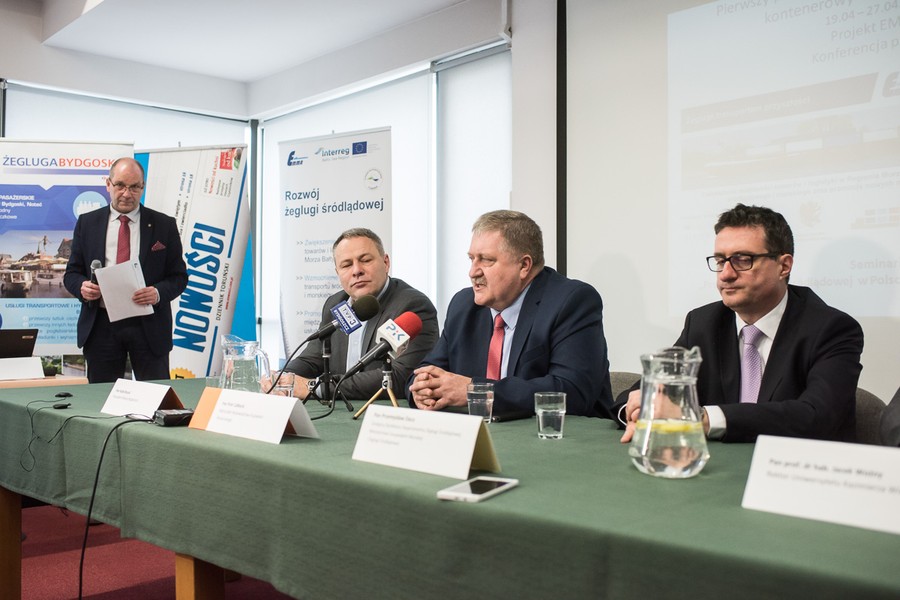 Debata o przyszłości żeglugi śródlądowej w Polsce w Przystani Bydgoszcz, fot. Tymon Markowski