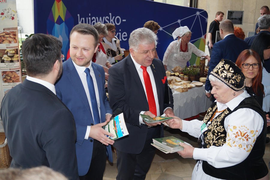 Promocja majówki w Kujawsko-Pomorskiem w Sejmie, fot. KPOT