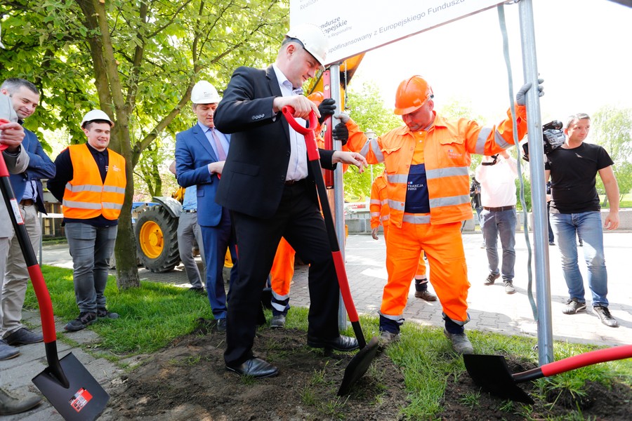Uroczystość rozpoczęcia budowy drogi nr 548 w Lisewie, fot. Mikołaj Kuras