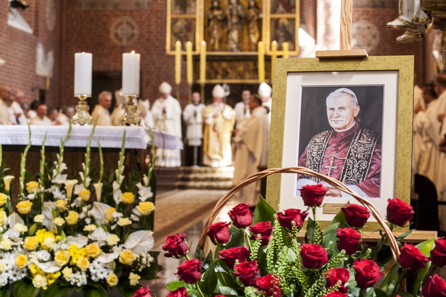 Uroczysta msza dziękczynna w toruńskiej katedrze świętych Janów, fot. Andrzej Goiński