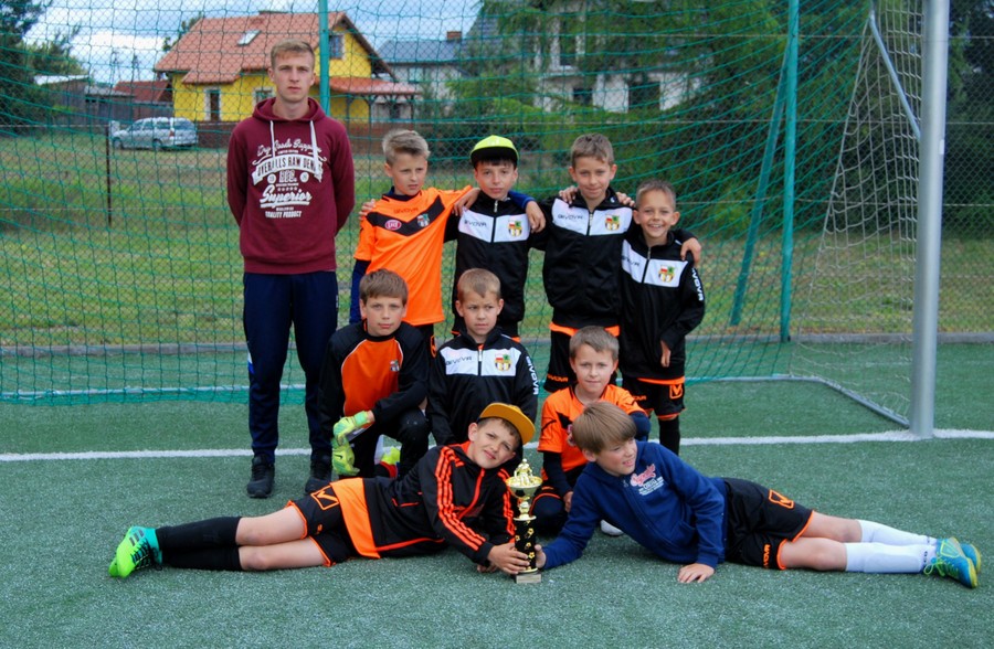 Uczestnicy turnieju chłopców – SP Łochowo