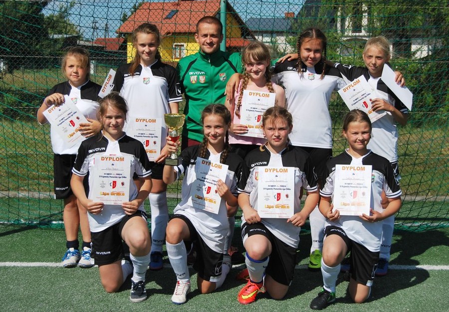 Uczestniczki turnieju dziewcząt – Trójka Górsk