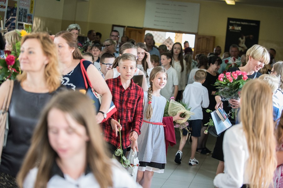 Uroczystość zakończenia roku szkolnego w Szkole Podstawowej nr 63 w Bydgoszczy, fot. Tymon Markowski