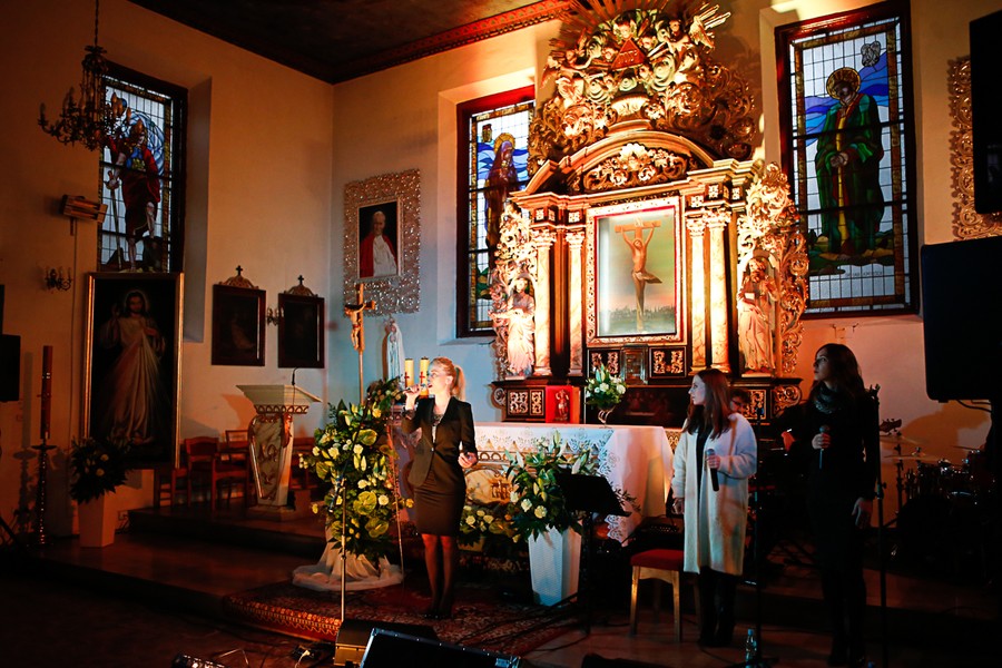 Obchody 33. rocznicy męczeńskiej śmierci błogosławionego księdza Jerzego Popiełuszki w Górsku, fot. Mikołaj Kuras