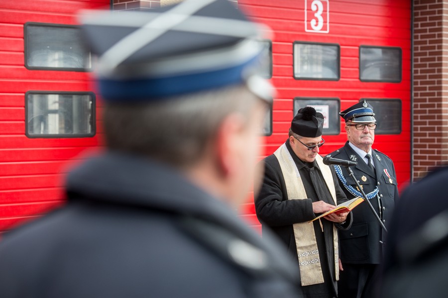 Uroczystość wejścia do służby w OSP Unisław strażackiego wozu bojowego, fot. Łukasz Piecyk