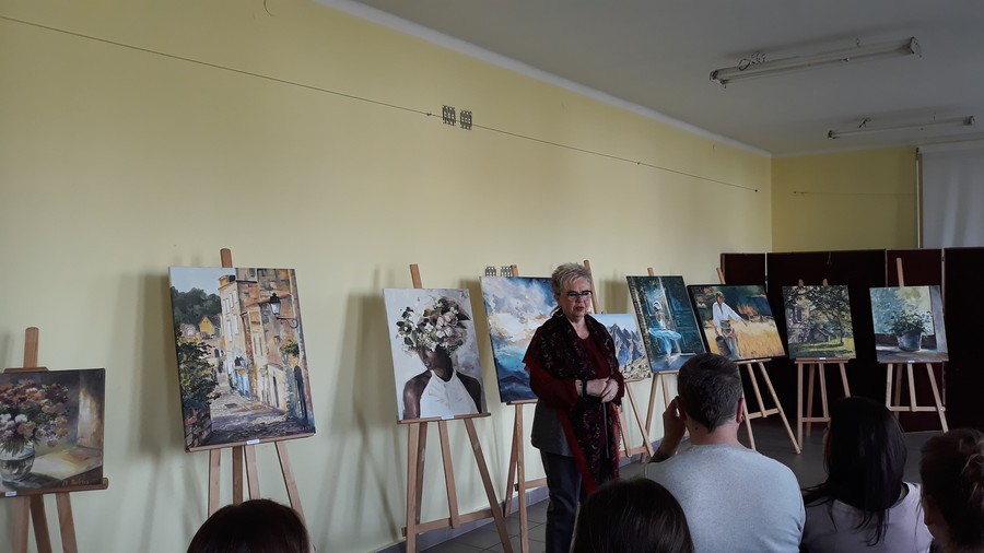 Otwarcie wystawy przez Barbarę Daroń wicedyrektora KPCEN w Bydgoszczy