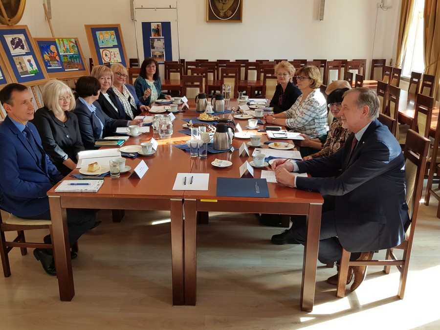 Spotkanie przedstawicieli KO z nauczycielami konsultantami  KPCEN w Bydgoszczy