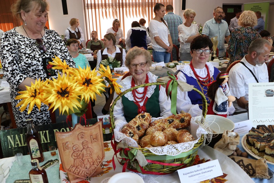 Uczestnicy konkursu „Nasze Kulinarne Dziedzictwo-Smaki Regionów” , fot. Marek Rząsa