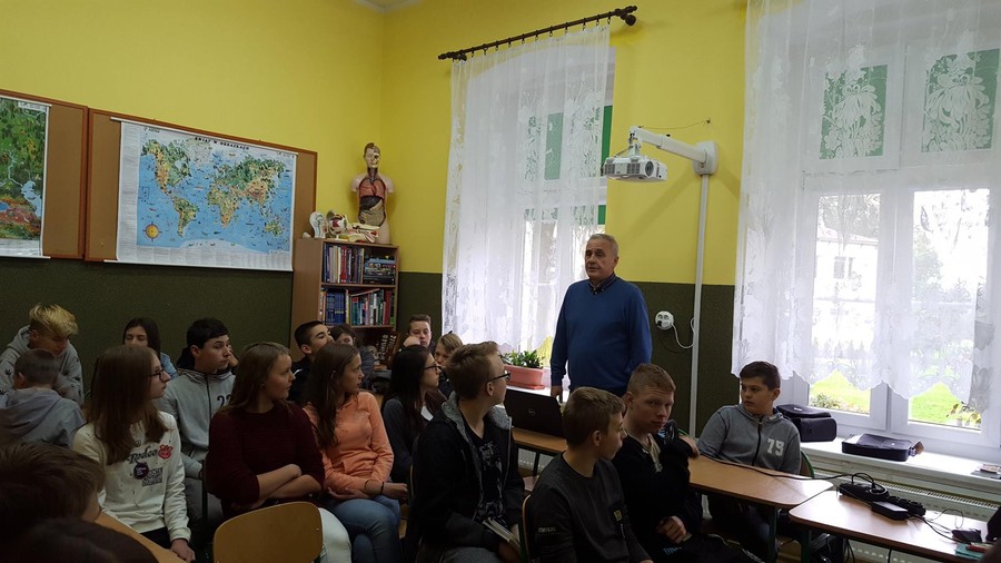 Klasy gimnazjalne uczą się o obszarach chronionych z terenu Zespołu Parków Krajobrazowych Chłmińskiego i Nadwiślańskiego.