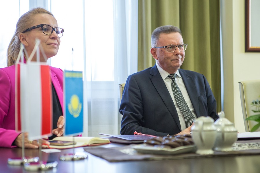 Spotkanie z ambasadorem Kazachstanu Margułanem Baimuchanem, fot. Szymon Zdziebło/Tarantoga.pl