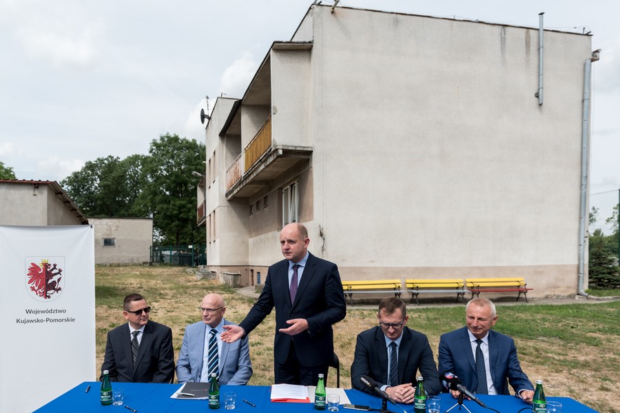 Uroczystość podpisania umowy na budowę oddziału WORD w Inowrocławiu, fot. Łukasz Piecyk