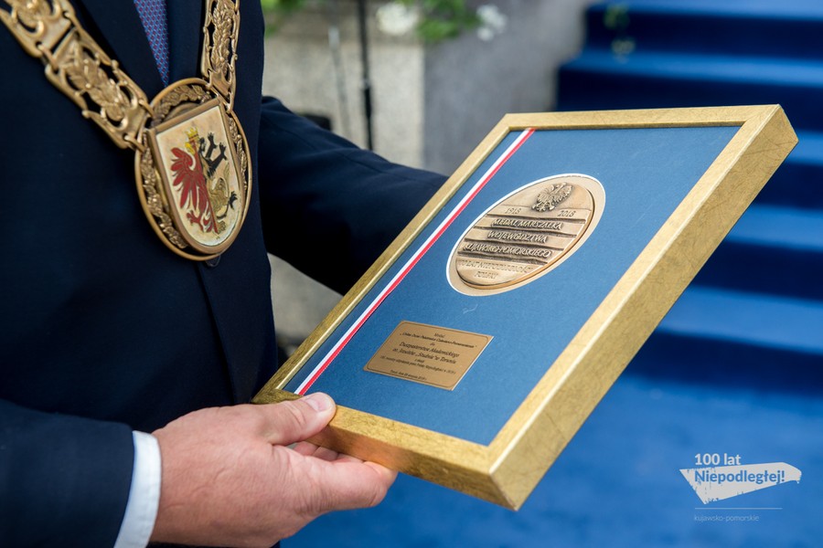 Uroczystość wręczenia marszałkowskich, jubileuszowych medali Unitas Durat Palatinatus Cuiaviano-Pomeraniensis, fot. Łukasz Piecyk