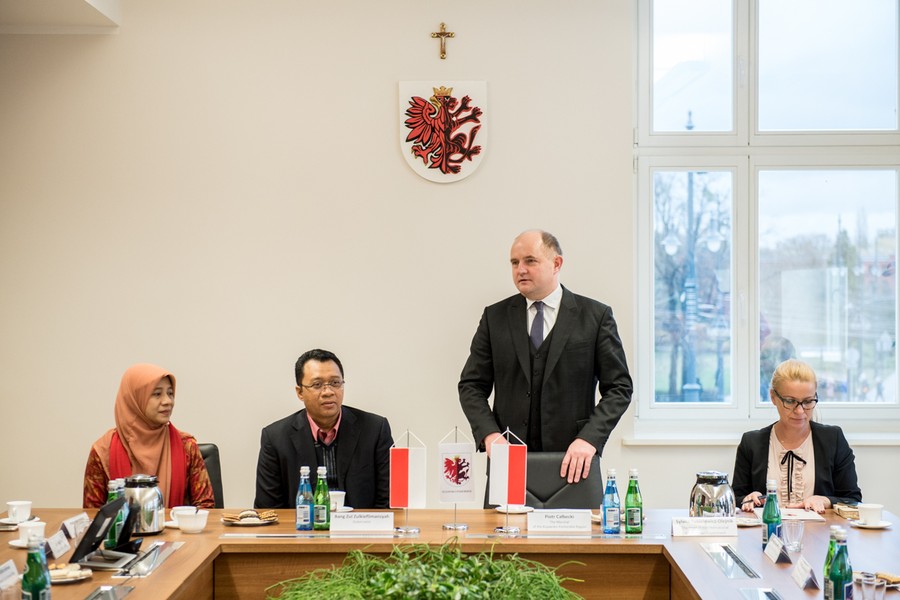 Spotkanie z gośćmi z Indonezji z Urzędzie Marszałkowskim, fot. Łukasz Piecyk