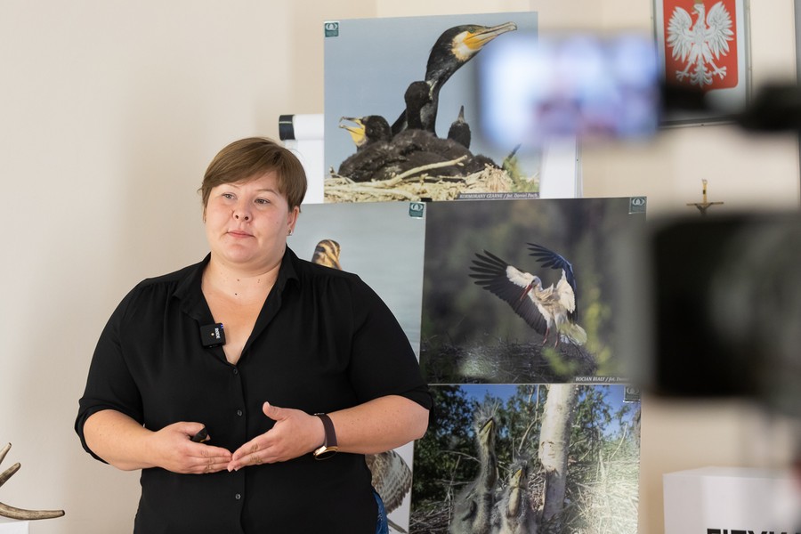 Dorota Sajbor, edukator Nadgoplańskiego Parku Tysiąclecia mówiła o ochronie środowiska na Kujawach i Pomorzu, fot. Mikołaj Kuras dla UMWKP