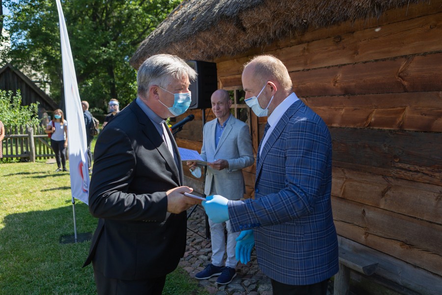 Ceremonia wręczenia umów o dofinansowanie projektów w dziedzinie ochrony zabytków, fot. Mikołaj Kuras dla UMWKP
