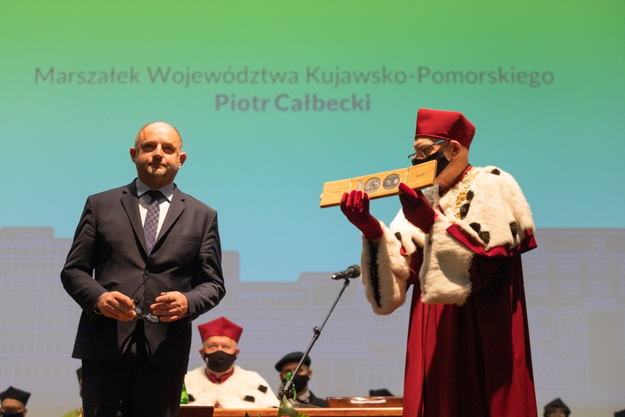 Inauguracja roku akademickiego 2020/2021  na UMK, fot. Mikołaj Kuras dla UMWKP