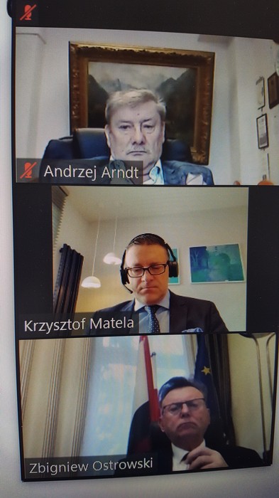 Od góry p. Andrzej Arndt, p. dr K. Matela, p. Zbigniew Ostrowski podczas Prezydium K-P WRDS, fot. Beata Wiśniewska
