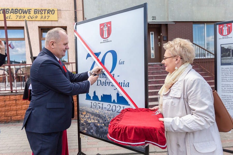 Uroczystość 70. rocznicy połączenia Golubia i Dobrzynia, fot. Szymon Zdziebło/tarantoga.pl dla UMWKP