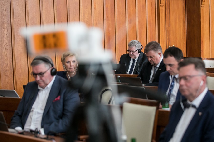 Sesja absolutoryjna sejmiku województwa, 24 maja 2021, fot. Andrzej Goiński/UMWKP