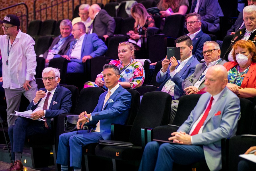 Sesja inauguracyjna Welconomy Forum w Toruniu, fot. Andrzej Goiński/UMWKP
