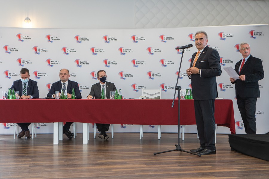 Debata Samorządowa w Jabłonowie Pomorskiem, fot. Mikołaj Kuras dla UMWKP