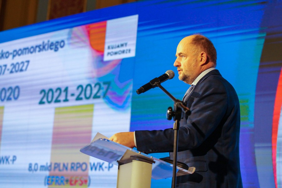 Konferencja inaugurująca konsultacje programu regionalnego Fundusze Europejskie dla Kujaw i Pomorza 2021-2027, fot. Szymon Zdzieblo/tarantoga.pl dla UMWKP