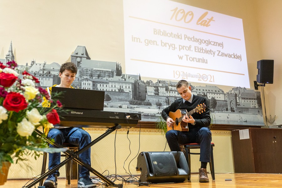 Uroczystości 100-lecia Wojewódzkiej Biblioteki Pedagogicznej w Toruniu, fot. Szymon Zdziebło, tarantoga.pl dla UMWKP