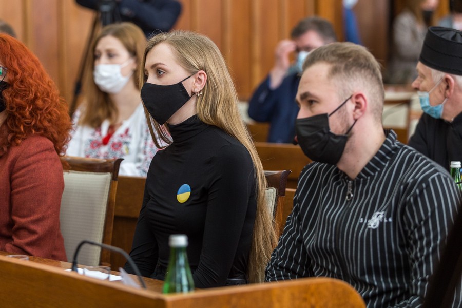 Sejmik przyjął stanowisko potępiające rosyjską agresję na Ukrainę, fot. Szymon Zdzieblo/tarantoga.pl dla UMWKP