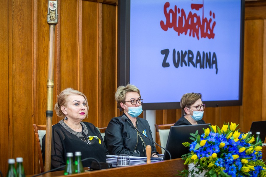 Sesja sejmiku 21.03.22, fot. Szymon Zdzieblo/tarantoga.pl dla UMWKP