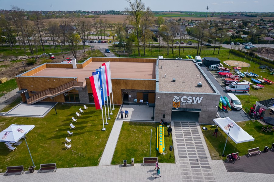 Otwarcie Centrum Sportów Wodnych w Żninie, fot. Tomasz Czachorowski dla UMWKP