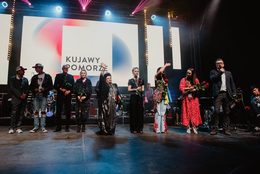 Toruński koncert „Pod wspólnym niebem” w Święto Województwa, fot. Łukasz Piecyk/k35photo dla UMWKP