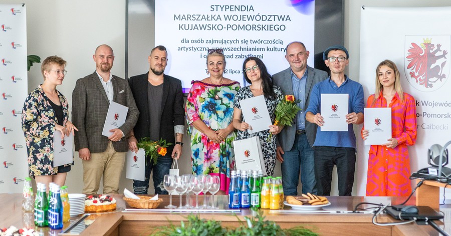 Gala wręczenia stypendiów artystycznych, fot. Szymon Zdziebło/tarantoga.pl dla UMWKP