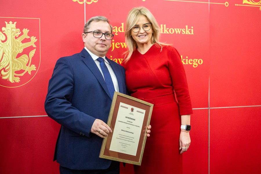 Gala wręczenia nagród z okazji Dnia Edukacji Narodowej, fot. Szymon Zdziebło/tarantoga.pl dla UMWKP
