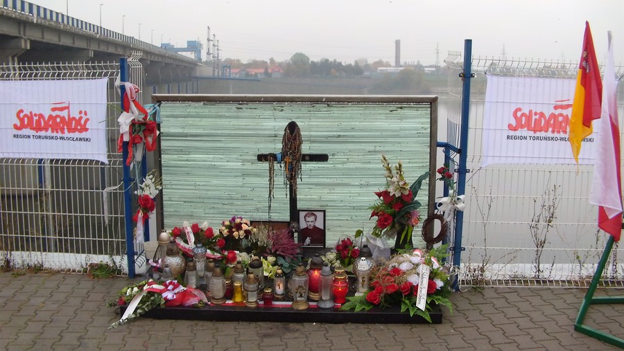 Społeczność Kujaw i Pomorza oddaje hołd błogosławionemu księdzu Jerzemu Popiełuszce w 38. rocznicę śmierci, fot. Piotr Grążawski