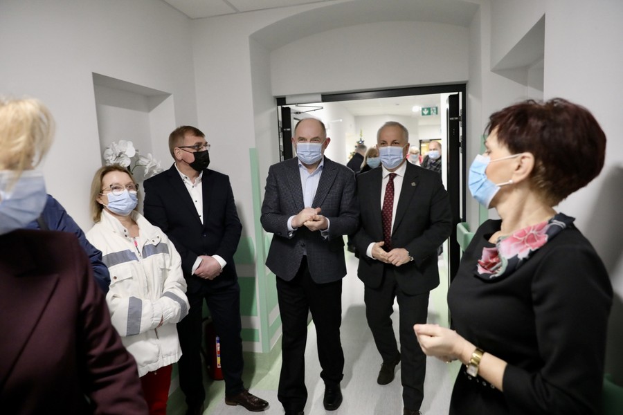 Otwarcie inwestycji w szpitalu powiatowym w Więcborku, fot. Andrzej Goiński/UMWKP