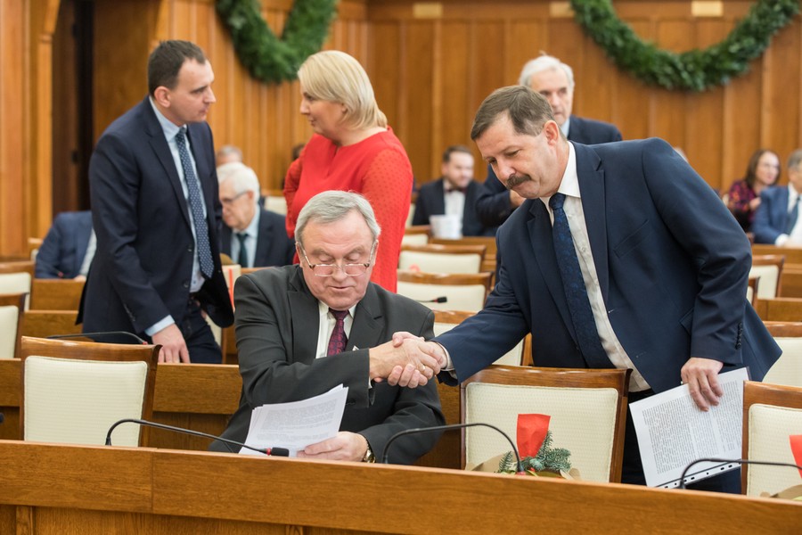 Budżetowa sesja sejmiku województwa, 19 grudnia 2022, fot. Andrzej Goiński/UMWKP