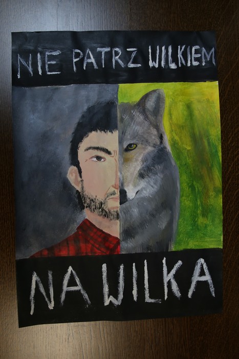 plakat Nie patrz wilkiem na wilka, fot. R.Borzyszkowski