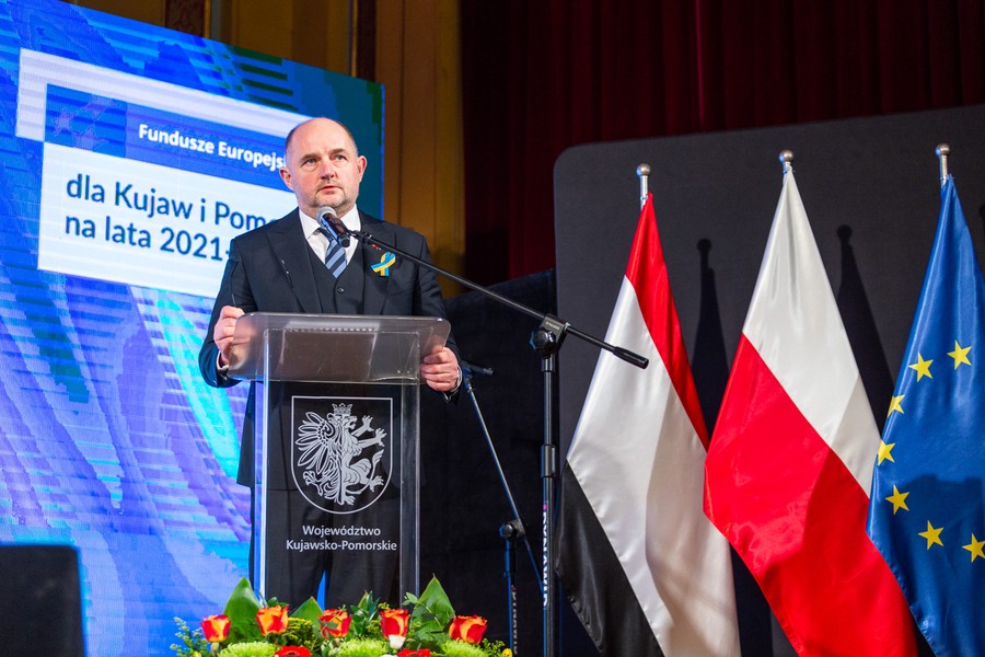 Konferencja otwierająca realizację FEdKP 2021-2027, fot. Szymon Zdziebło/tarantoga.pl dla UMWKP