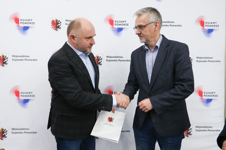 Ceremonia podpisania umów o dofinansowanie projektów, 24 marca 2023, fot. Mikołaj Kuras dla UMWKP