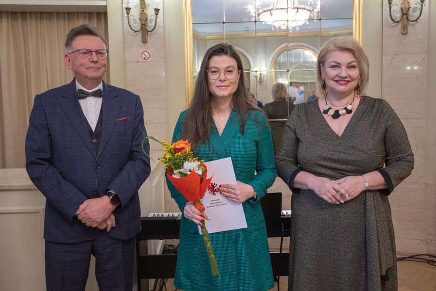 Wręczenie nagród marszałka województwa z okazji Międzynarodowego Dnia Teatru. Fot. Mikołaj Kuras dla UMWKP